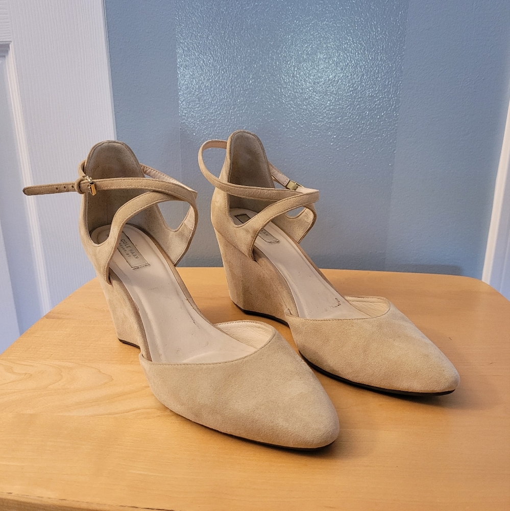 Cole Haan Lacey Wedge Pump Tan Suede Size 8